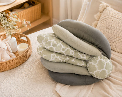 Coussin d'allaitement CoconConfort™ vert sauge — doux et respirant toutes saisons